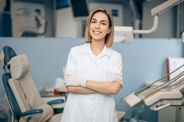 Dr. Sarah Johnson - Cosmetic Dentist
